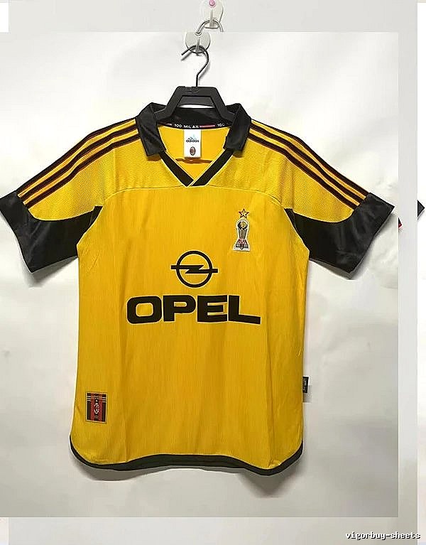 AC Milan Casual Retro soccer jersey Red Black Striped for Streetwear Looks
