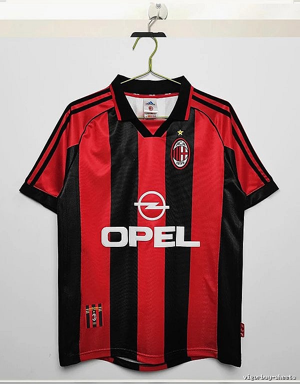 AC Milan Daily Retro soccer jersey Red Black Striped for City Outfits