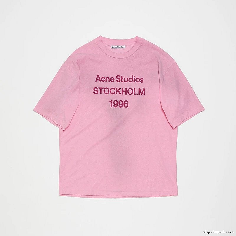 Acne Studios 2090-80 Pink Red Lettering Style Ac908026 Stockholm Logo T-Shirt City Outfit
