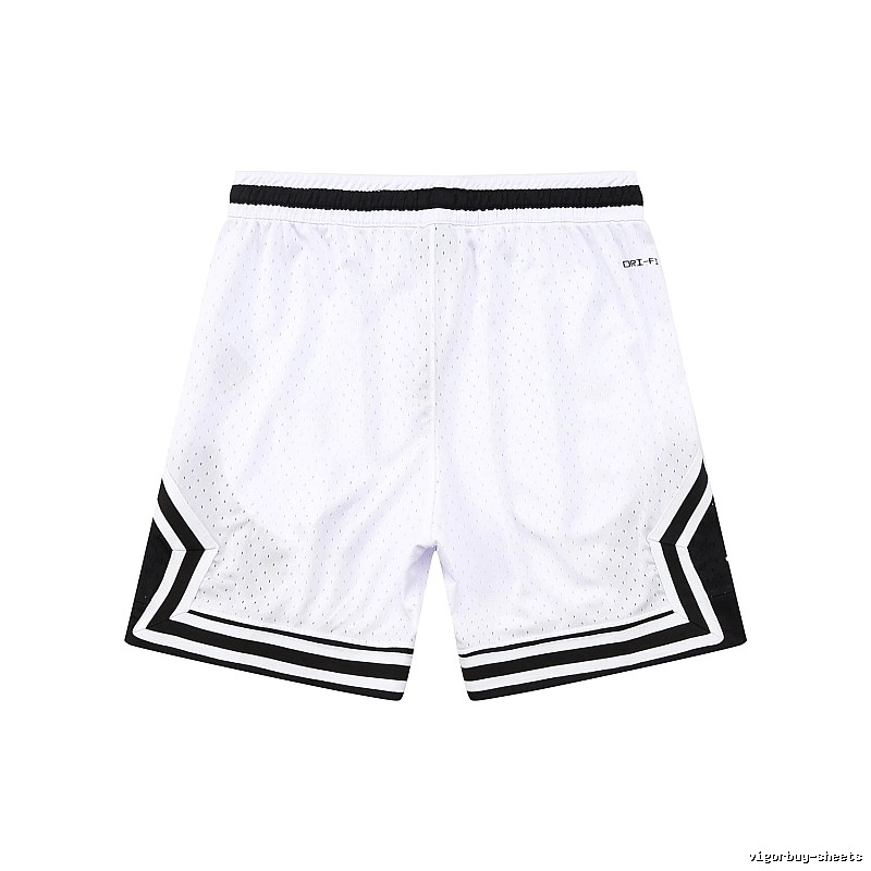AJ sporty black and white shorts