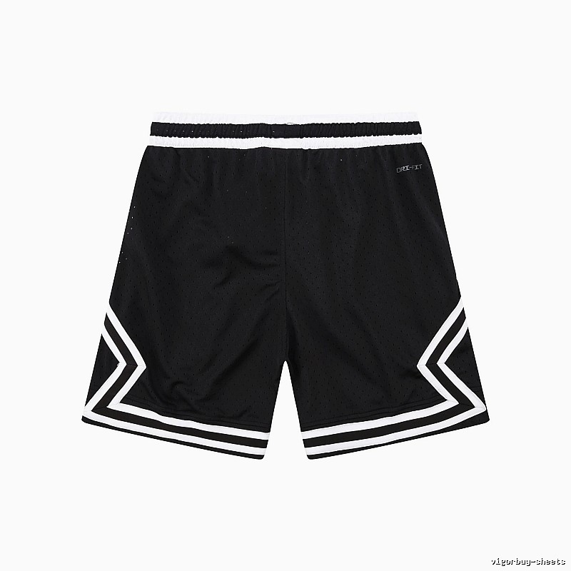 AJ sporty black shorts