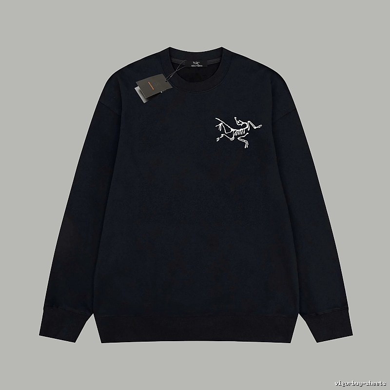 Arc'teryx Sweatshirt with Black Sweatshirt with Small Bird