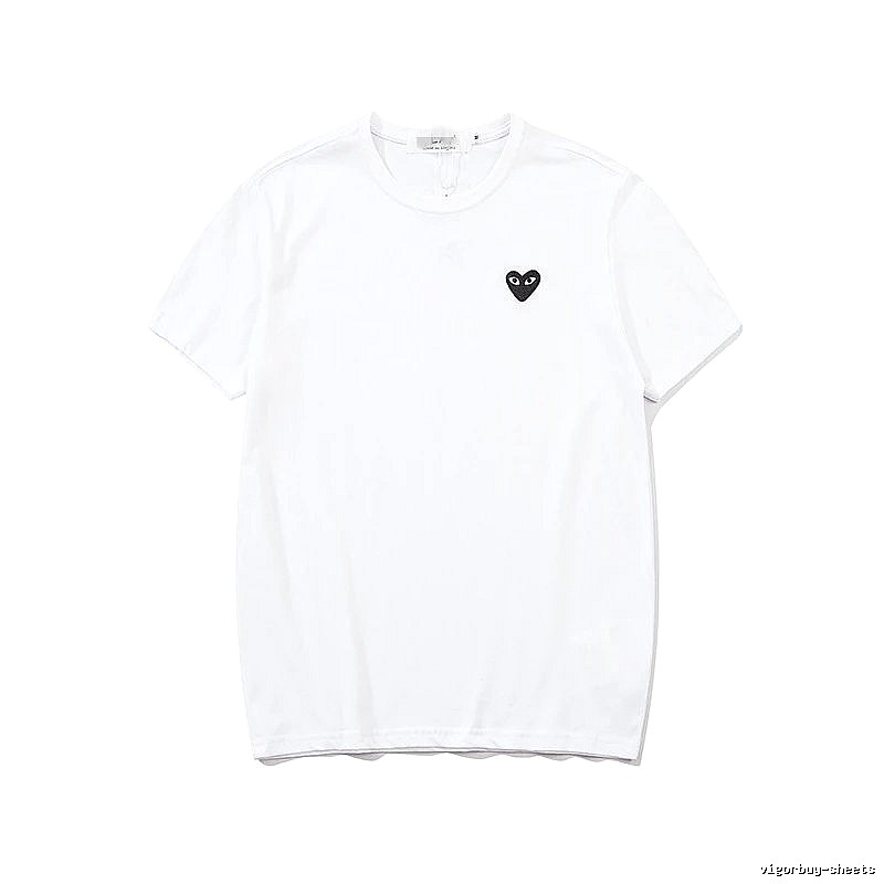 Comme des Garcons PLAY 2021-95 White Style 2195 Heart Logo T-Shirt Layered Outfit