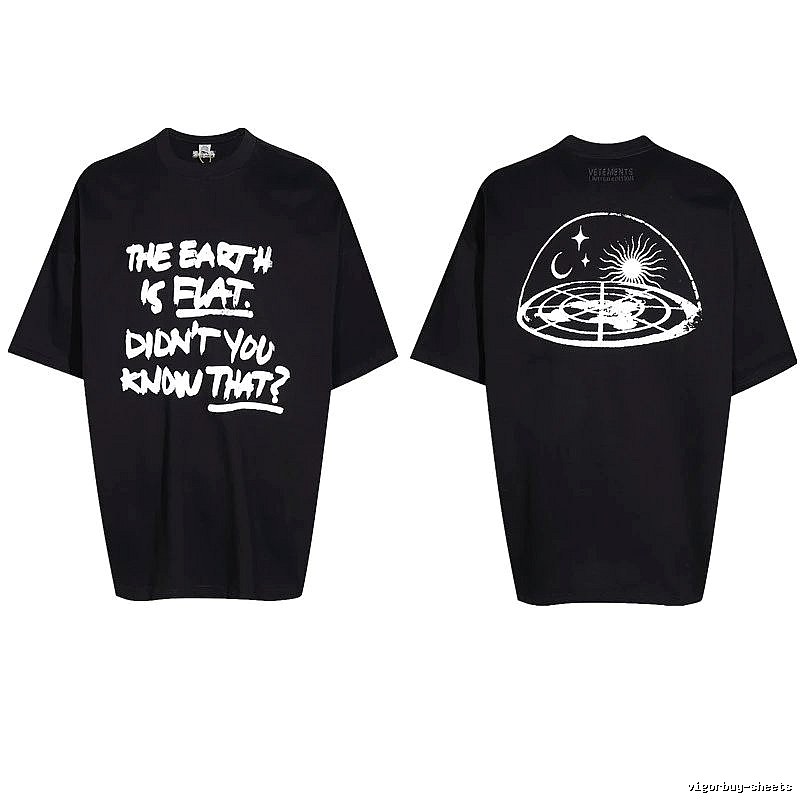 Daily Statement graphic T-shirt Black Colorful Lucky with Visual Detail