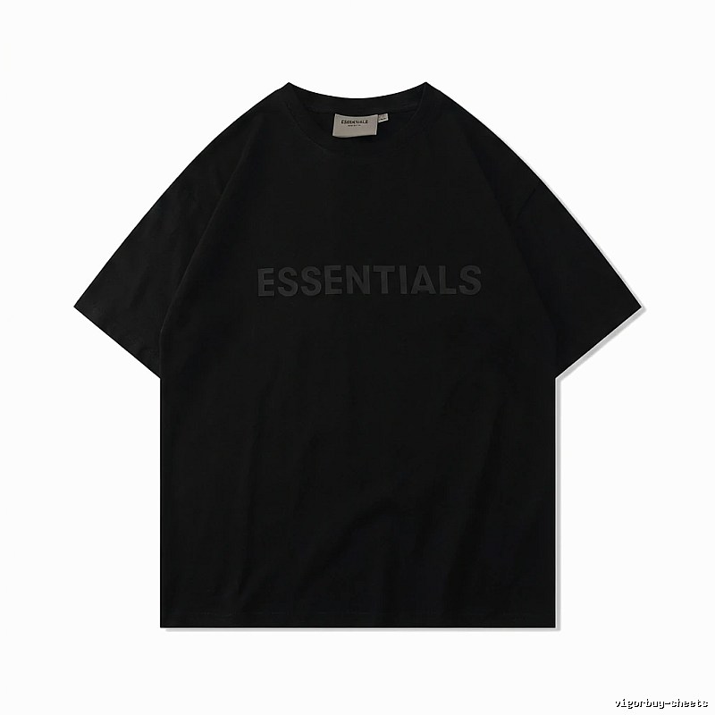 ESSENTIALS minimalist style black short-sleeve