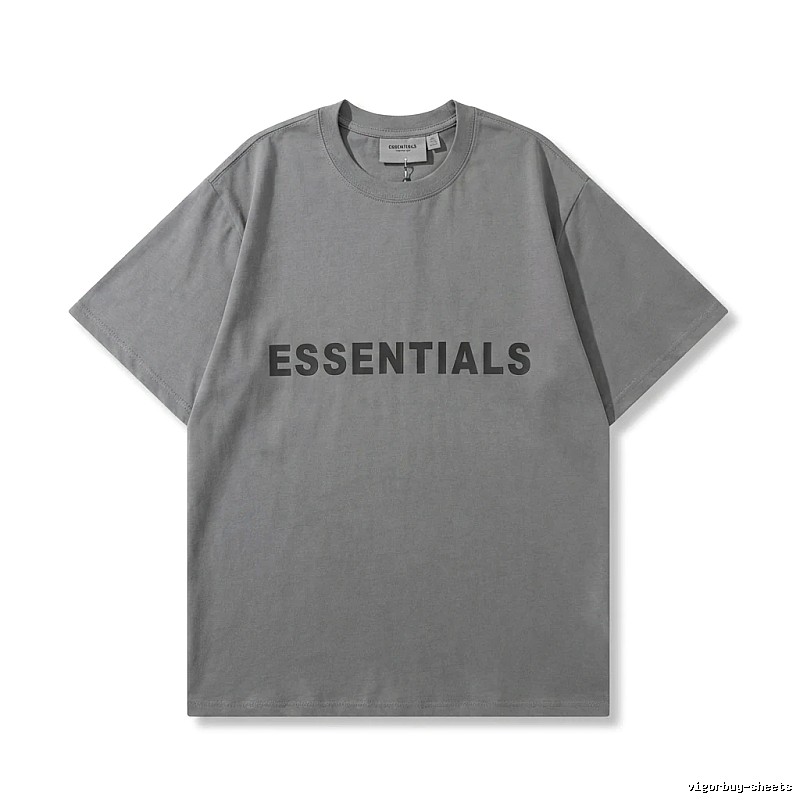 ESSENTIALS minimalist style grey T-shirt