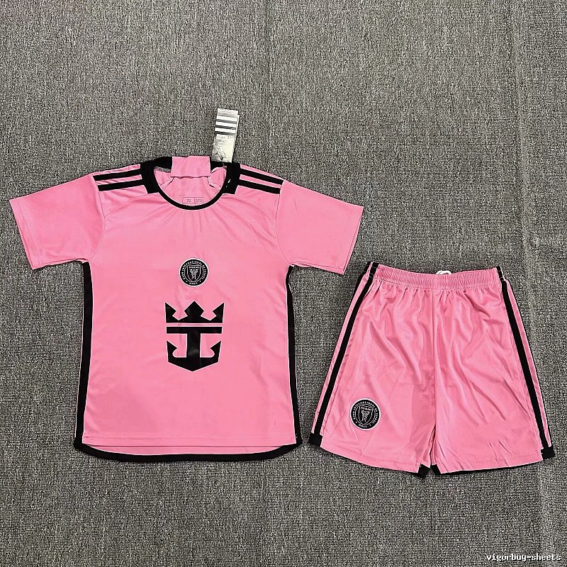 Germany Relaxed Soccer jersey set White Germany Football with Designer-Inspired Detail