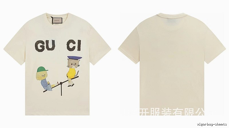 Gucci Playful Whimsical Animal Print Off-white T-shirt