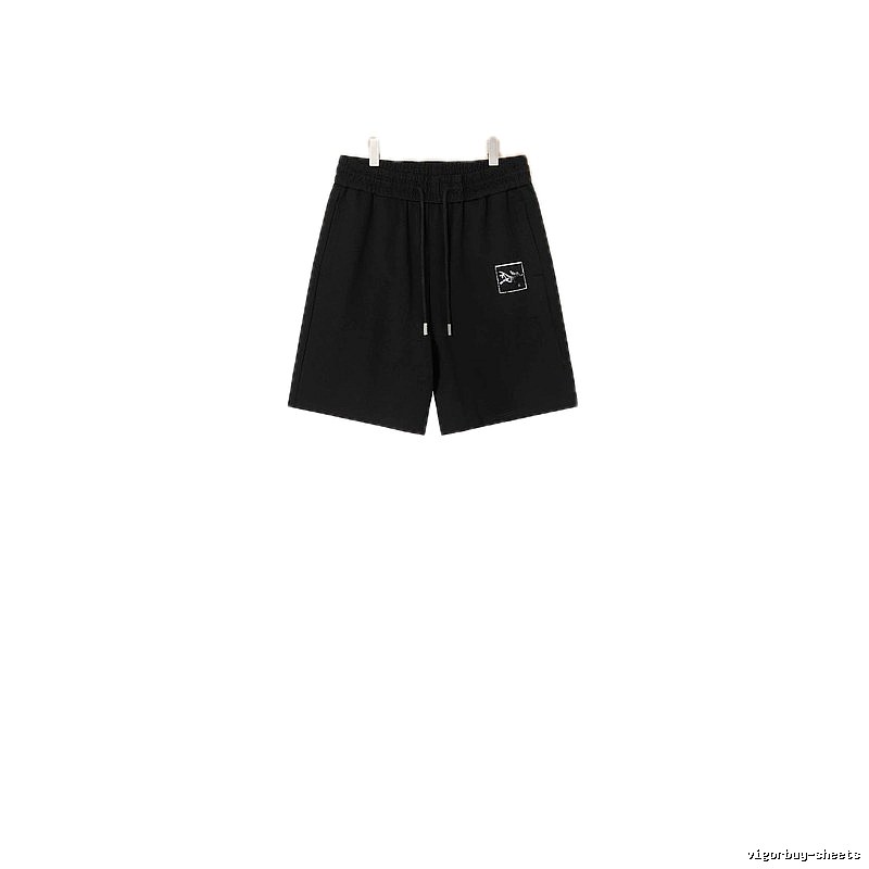 LV classic minimalist style black shorts
