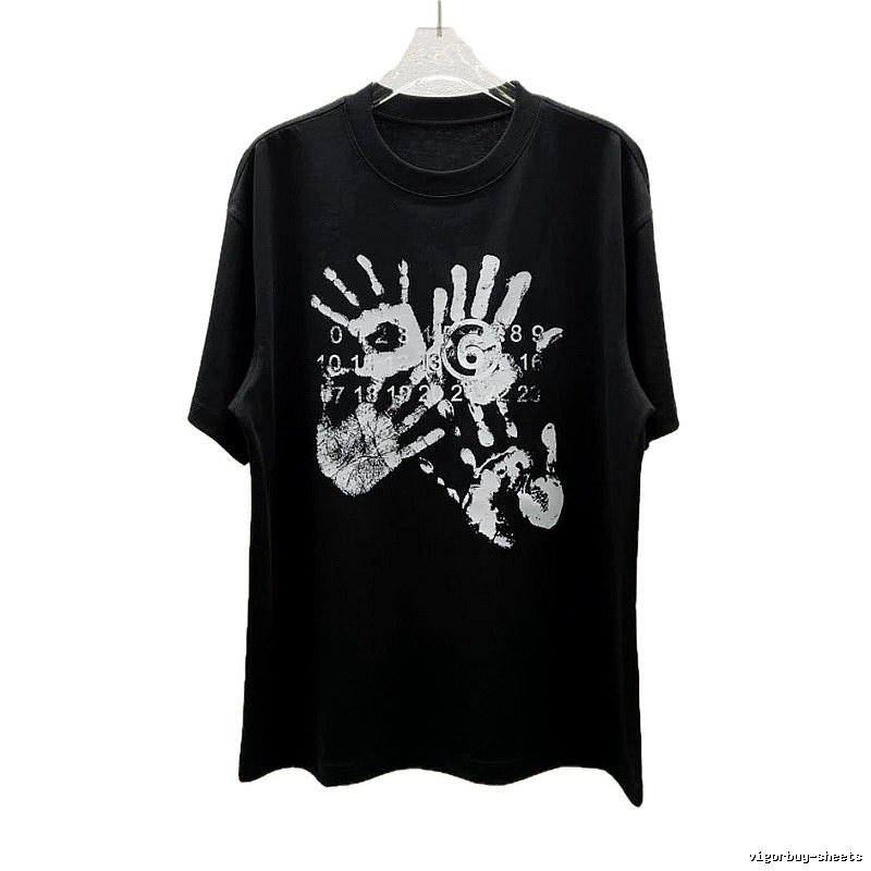 Maison Margiela MM6 Street Style Black T-Shirt
