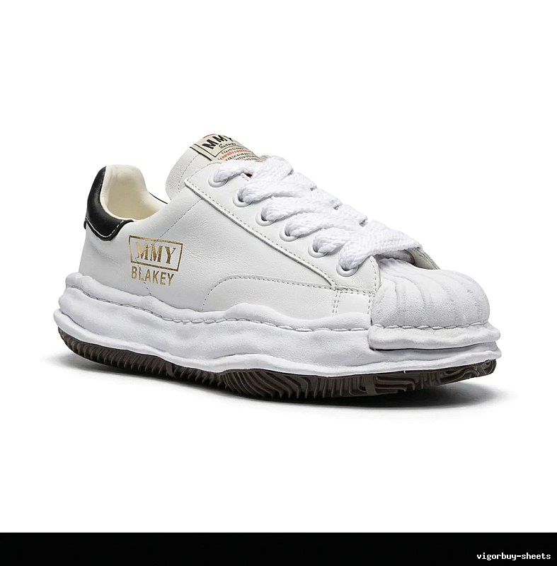 MMY BLAKEY minimalist style white shoes