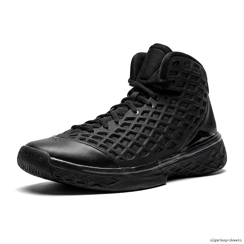 Nike high-top black sports shoes