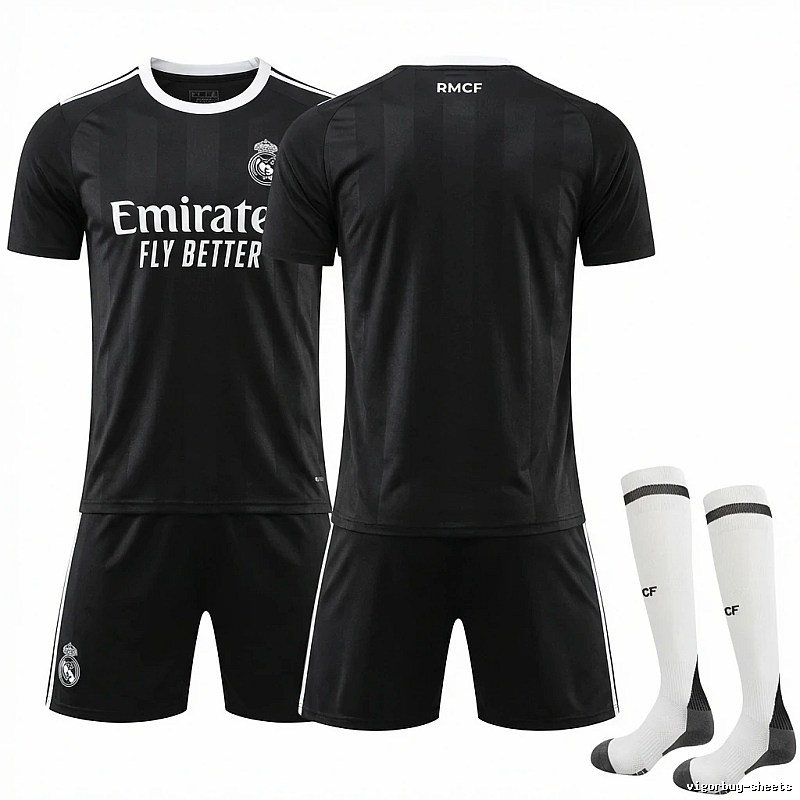 Real Madrid black sportswear suit