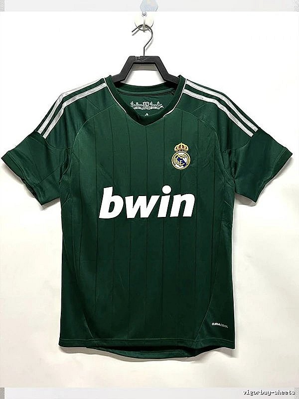 Real Madrid Weekend Retro Teka soccer jersey White Retro Football for Seasonal Looks