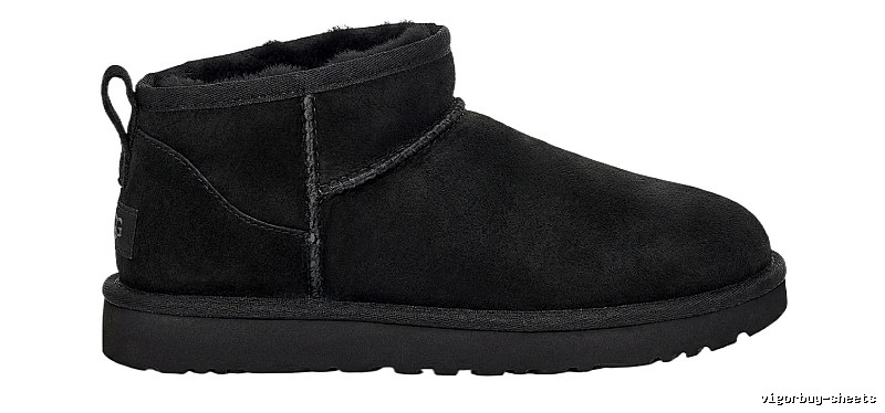 UGG Classic Black Short Boots