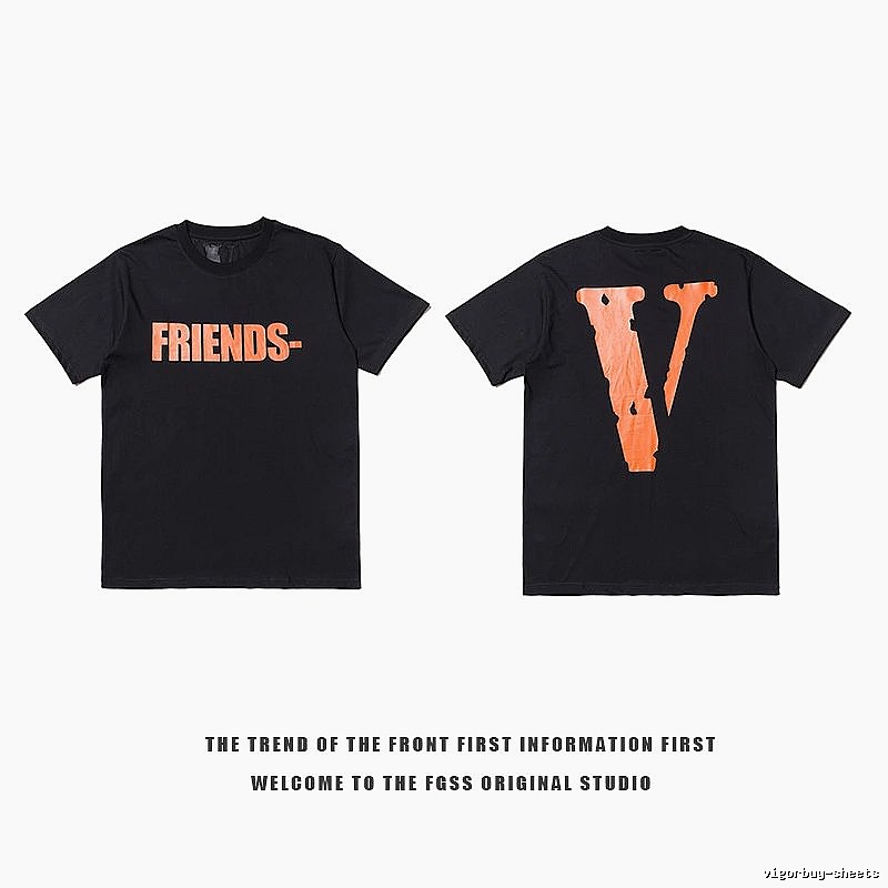 Vlone Urban Logo T-shirt Black Purple Vlone with Statement Pattern